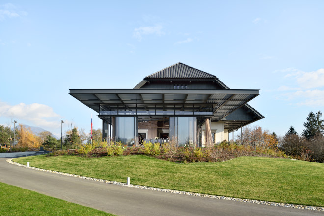 King’s house on Golf Course Bled